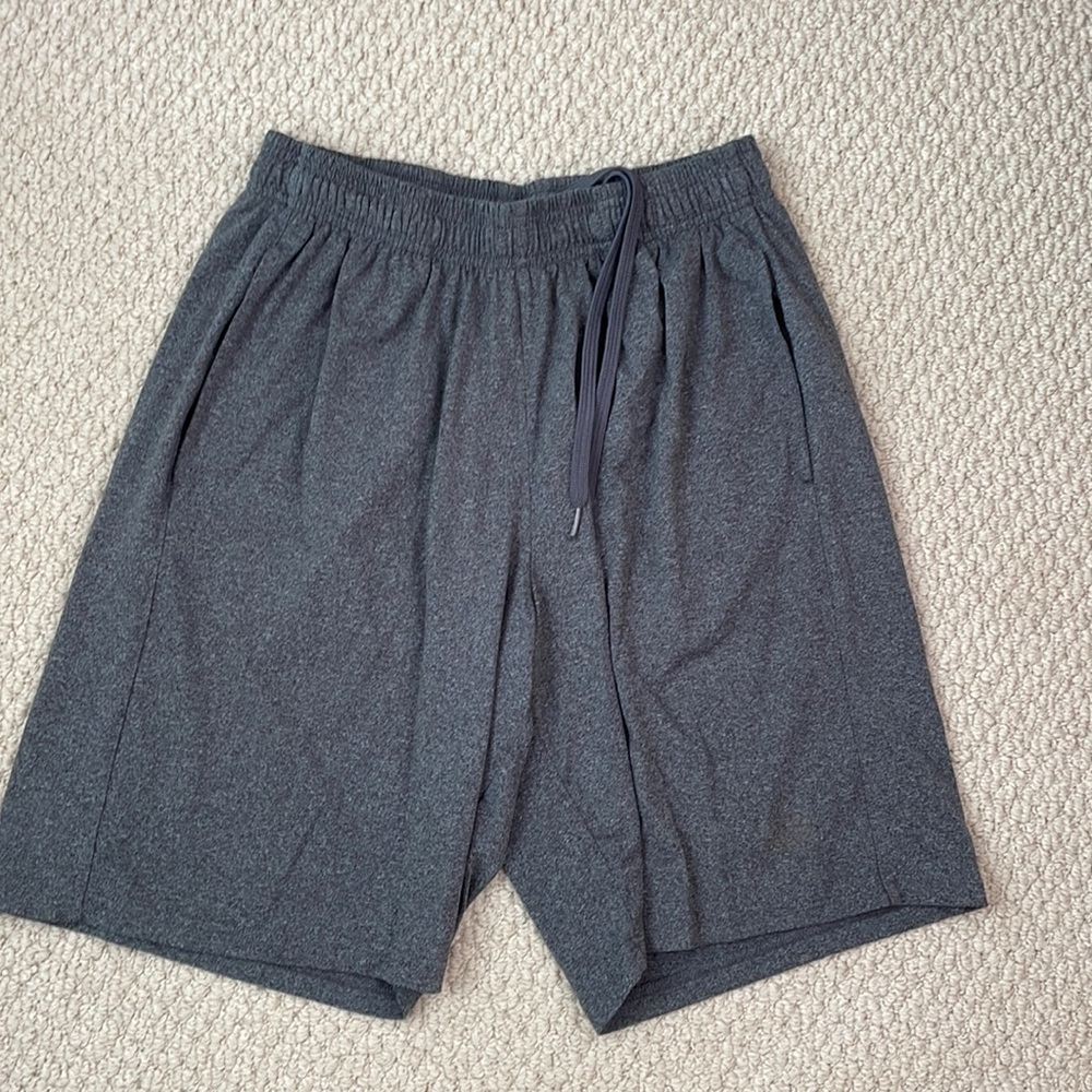 Sketchers workout shorts